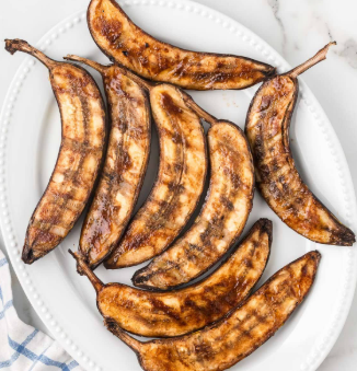 GLILLED PLATE OF BANANA